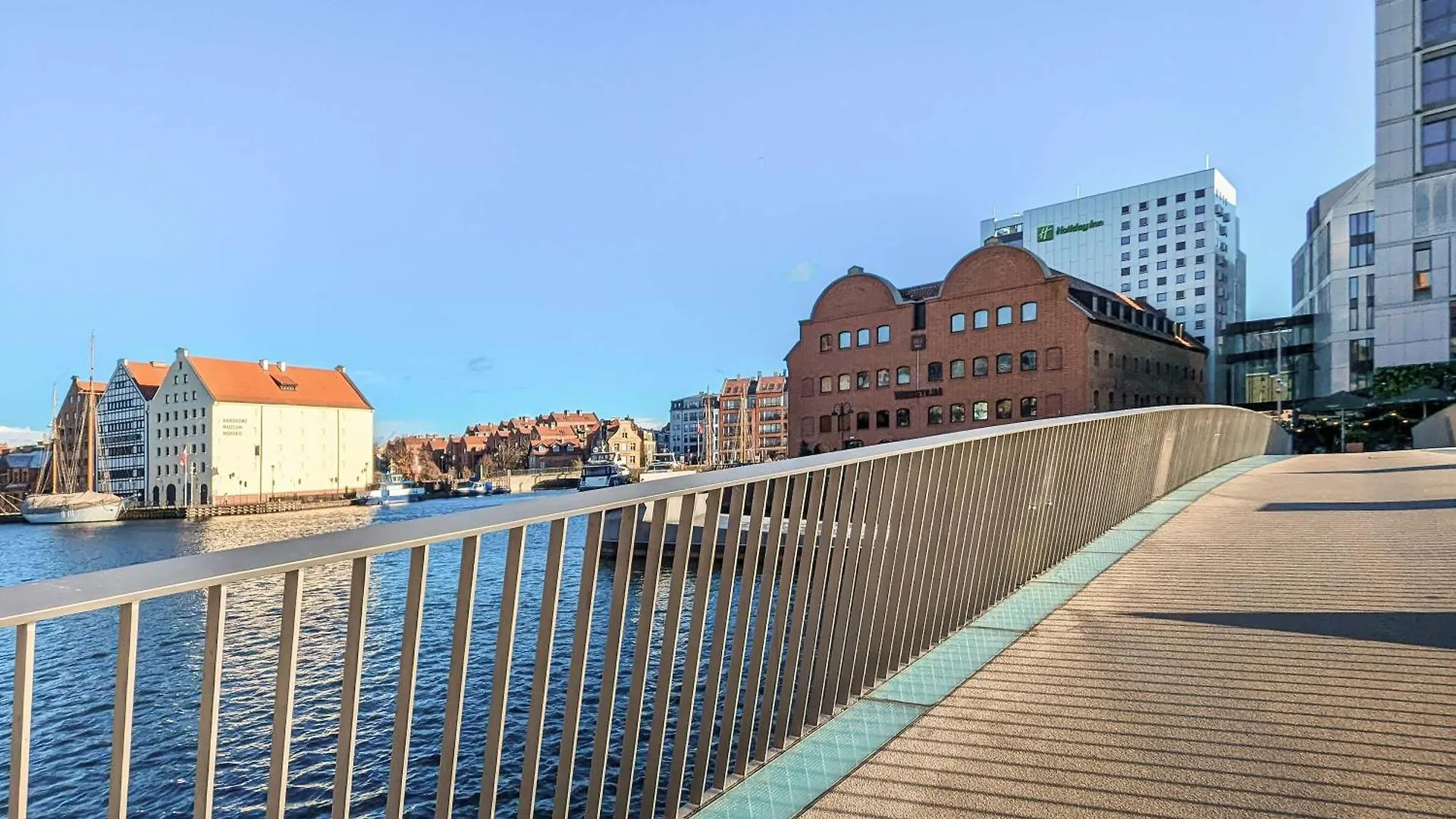 Apartment Jasny Apartament Z Parkingiem Glowne Miasto W Gdansku By Noclegi Renters
